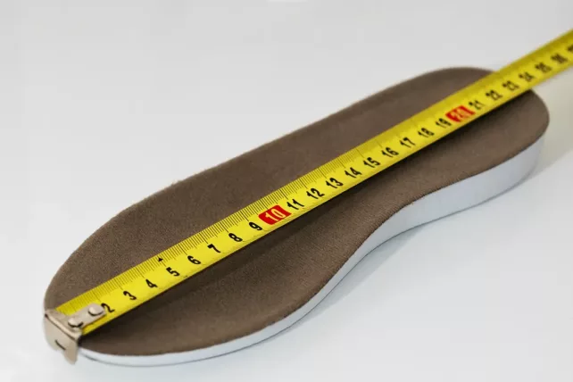 jak mierzyć buty