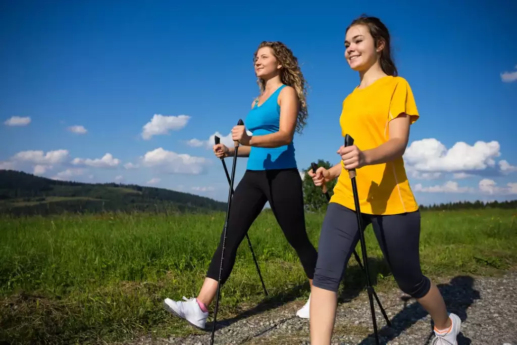 nordic walking - jak chodzić