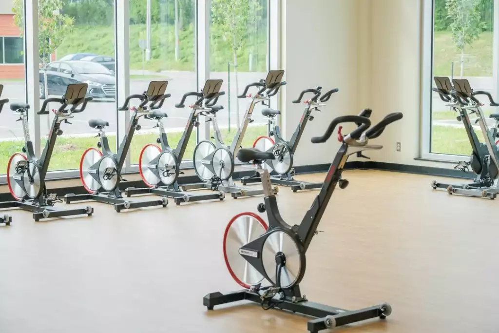 co daje indoor cycling