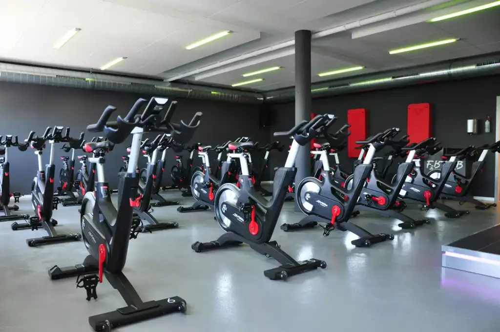 co to jest indoor cycling